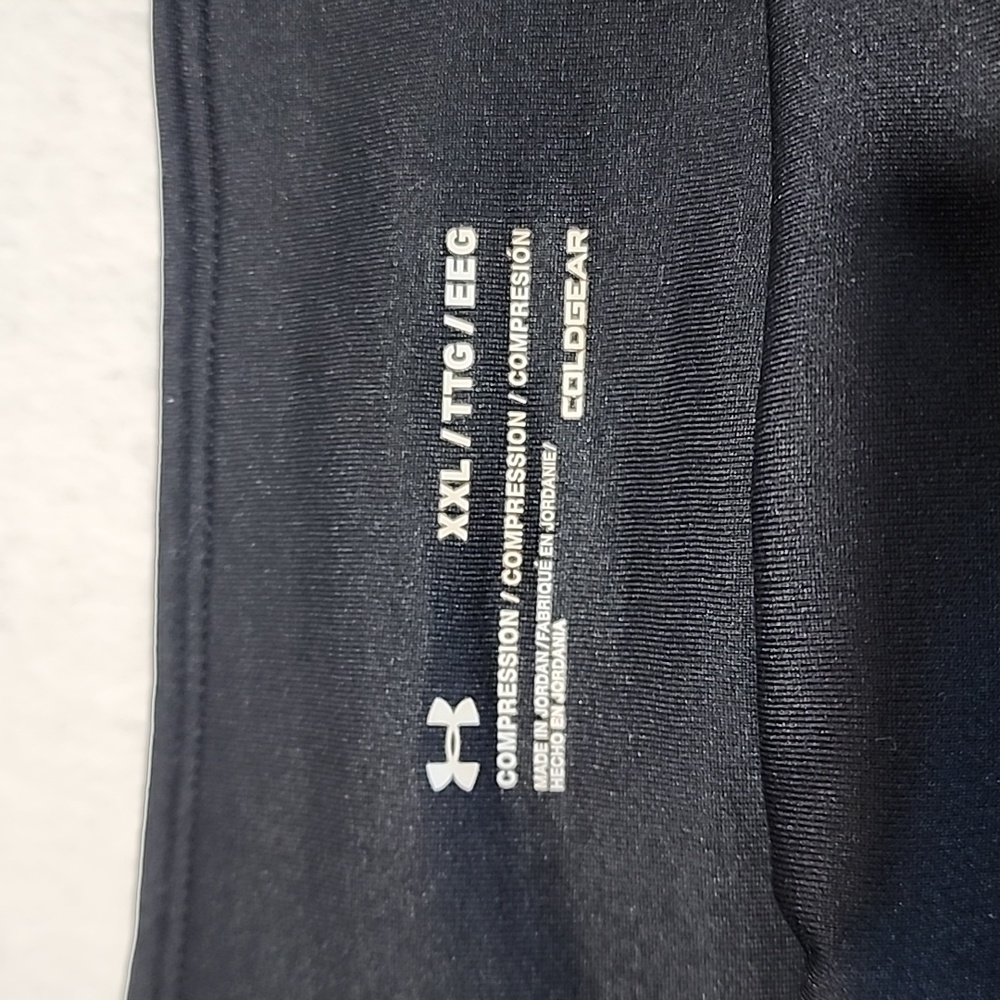Under Armor compression leggings